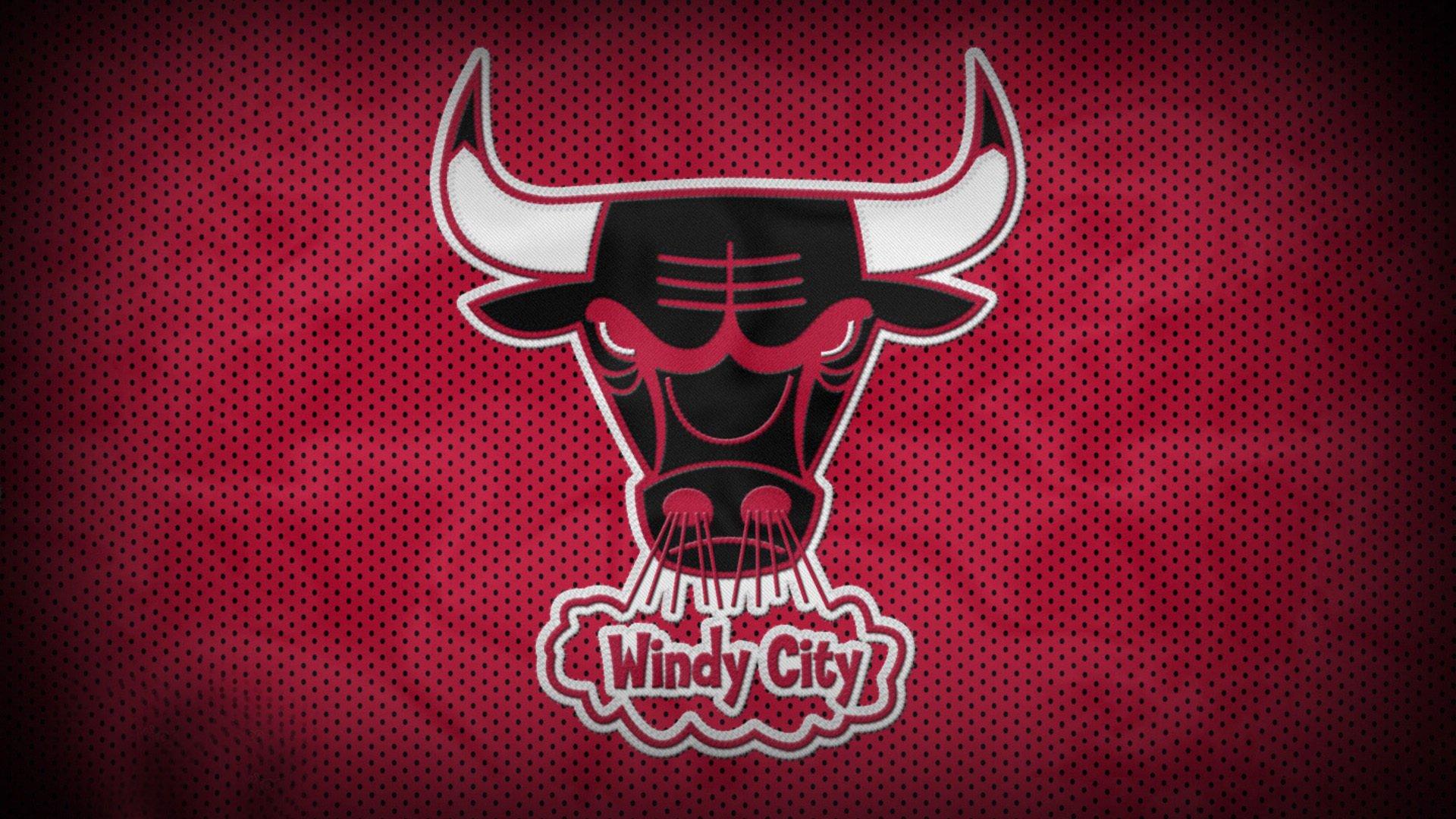 中国女足主帅强调战术革新，强化定位球防守与攻防转换速度成关键